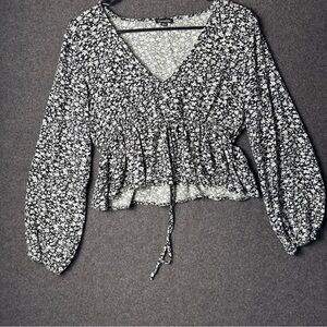 WOMENS LARGE BLACK FLORAL TOP LONG SLEEVE COQUETTE BOHO COTTAGE BABYDOLL